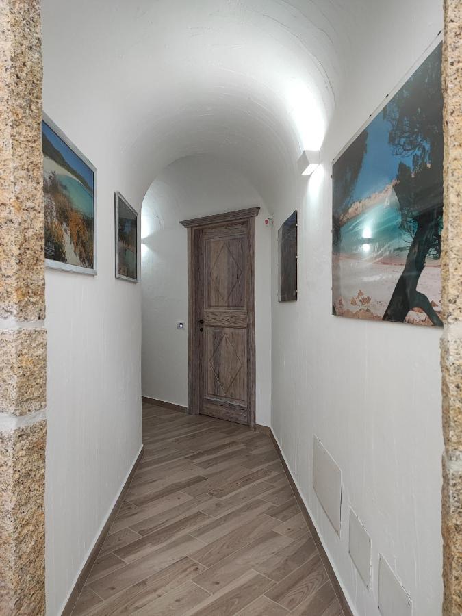 Antica Isola Bed and Breakfast Olbia Exteriör bild