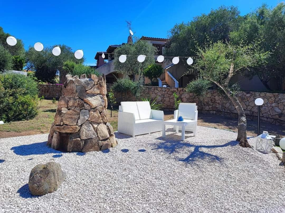 Antica Isola Bed and Breakfast Olbia Exteriör bild