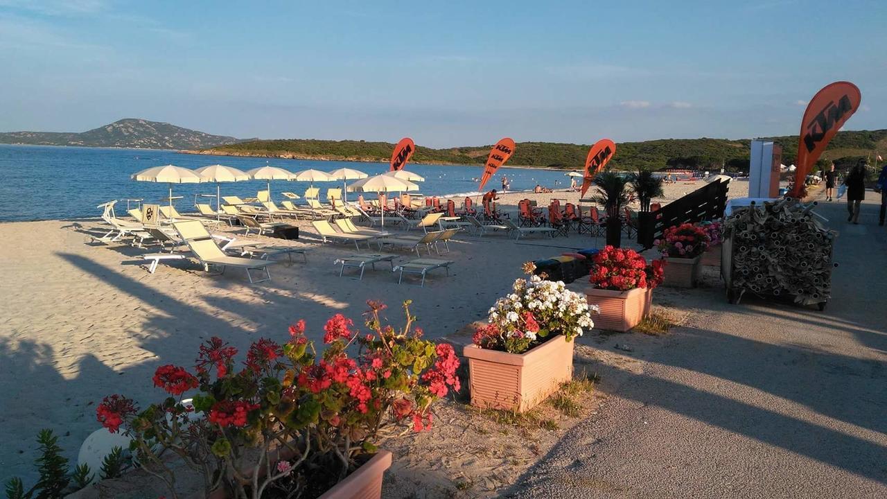 Antica Isola Bed and Breakfast Olbia Exteriör bild